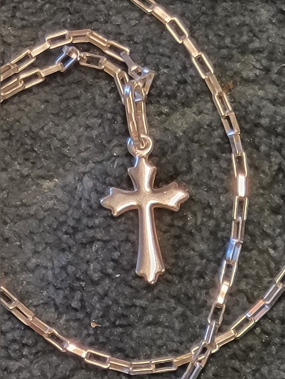 Italian Crafted .925 Sterling Silver Cross Pendant on Elongated Box Link Chain